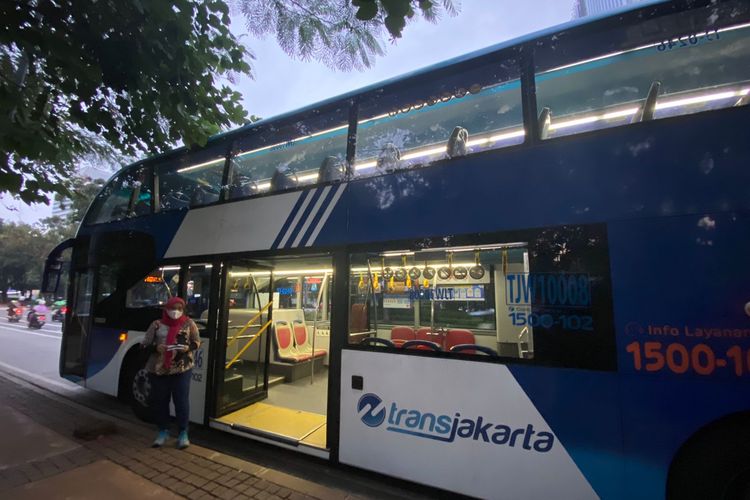 Foto : Transjakarta Perpanjang Layanan Bus Wisata Selama Libur Akhir Tahun