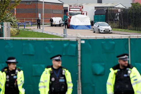 Polisi Inggris Temukan 39 Mayat dalam Sebuah Kontainer Truk