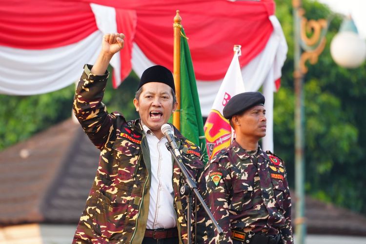 Ketum GP Ansor, Addin Jauharuddin. 