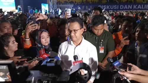 Soal Bangun 40 Kota, Anies: Agar Tak Perlu Mengulangi Masalah di Jakarta