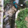 30-an Karung Bangkai Ayam Dibuang ke Sungai di Salatiga, Awalnya Warga Cium Bau Menyengat