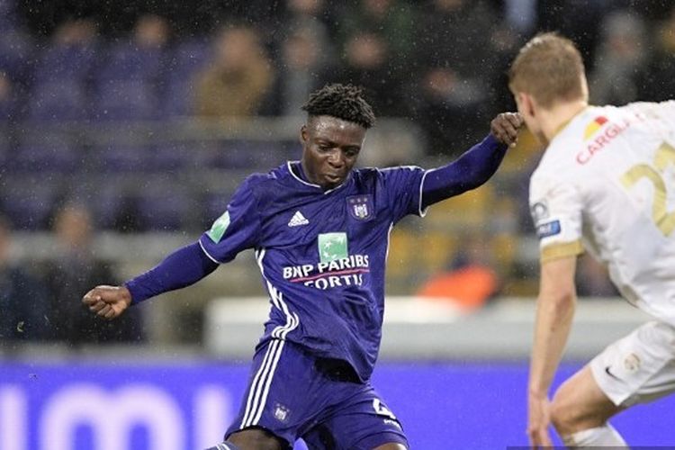 Winger Anderlecht, Jeremy Doku, diincar Liverpool.