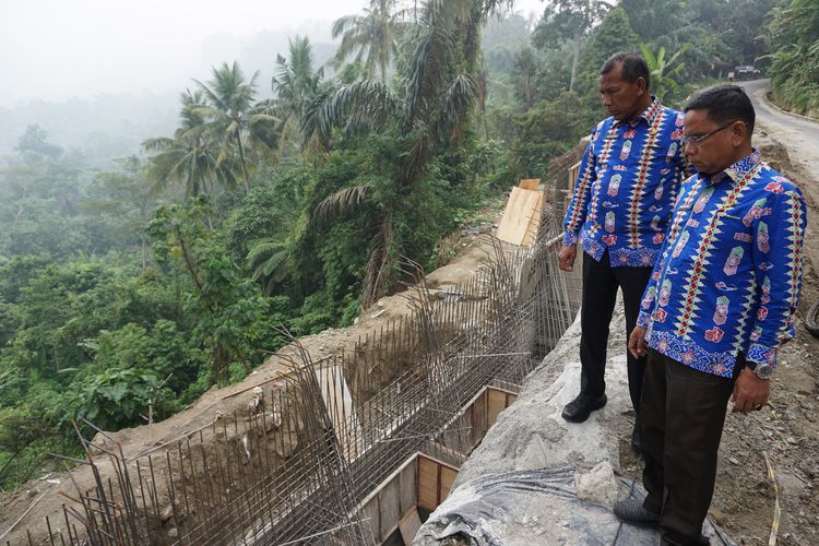 Pulihkan Jalur Ekonomi Warga Pascabencana, TPT Senilai Rp 2,7 M Dibangun di Desa Tambunan