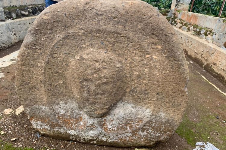 Batu Silendik peninggalan zaman megalitikum di Desa Tuo sebagai salah satu situs budaya Geopark Merangin 