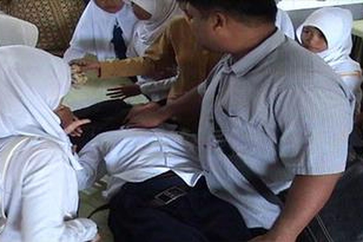 ILUSTRASI kesurupan.