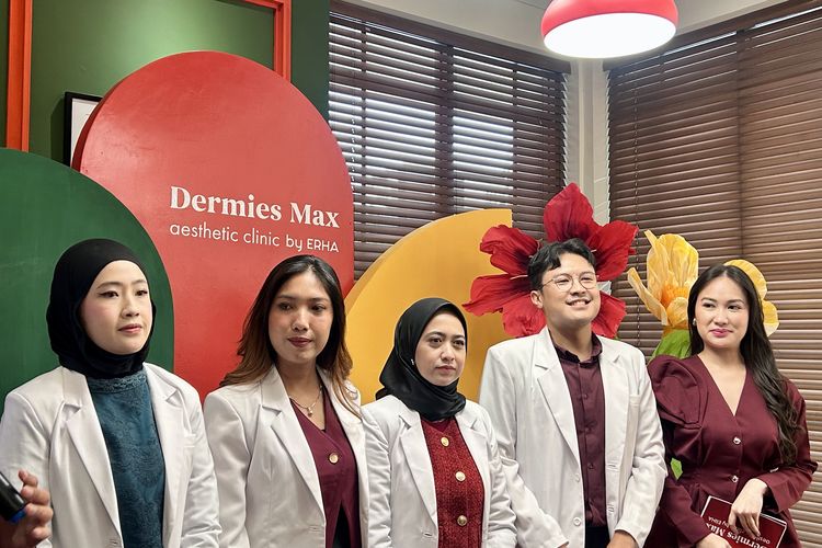 Beberapa dokter yang berpraktik di Dermies  Max by ERHA dalam Grand Opening Flagship Dermies Max Kemang, Jakarta Selatan, Kamis (9/1/2026).