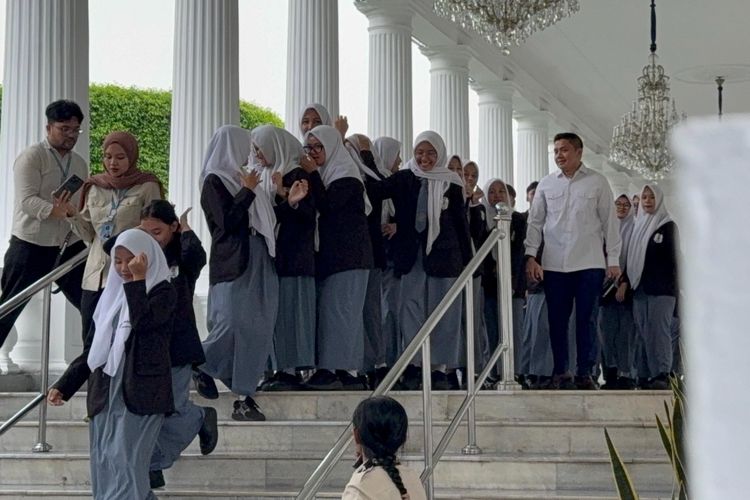 Prabowo Buka Istana Kepresidenan Se-Indonesia untuk Anak Sekolah Mulai Hari Ini