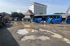 Jalan di Terminal Bubulak Kota Bogor Rusak, Sopir Bus Berharap Ada Renovasi