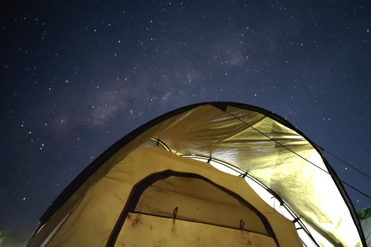 Milky way yang dijepret dengan kamera Redmi Note 9 Pro.