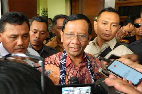 Bom Bunuh Diri di Medan, Mahfud Minta Masyarakat Tak Nyinyir ke Pemerintah