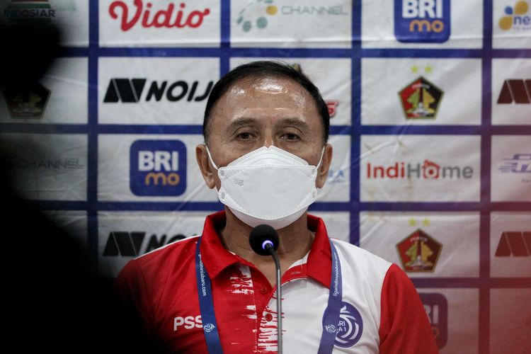 Ketua Umum PSSI Mochamad Iriawan saat preskon jelang laga terakhir pekan 34 Liga 1 2021-2022 antara Persia Kediri melawan Bali United di Stadion Kapten I Wayan Dipta Gianyar, Kamis (31/3/2022) malam.