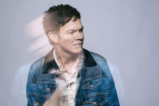 Lirik dan Chord Lagu With Every Act of Love - Jason Gray