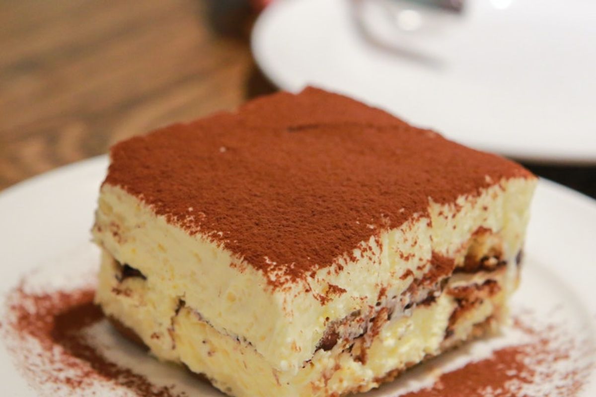 ilustrasi tiramisu milo. 