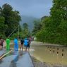 Banjir Tutup Badan Jalan di Maluku Tengah, Pengendara Motor Harus Bayar Rp 20.000