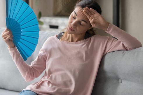 7 Cara Menjauhkan Rasa Panas di Kamar Tidur Tanpa Kipas Angin dan AC