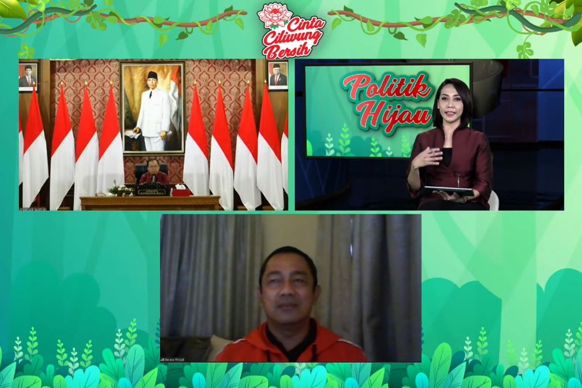 Wali Kota Semarang Hendrar Prihadi dalam diskusi virtual bertajuk Politik Hijau PDI Perjuangan (PDIP) yang ditayangkan secara langsung dari kanal Youtube resmi @pdiperjuangan dan akun facebook @pdiperjuangan, Sabtu (20/2/2021). 
