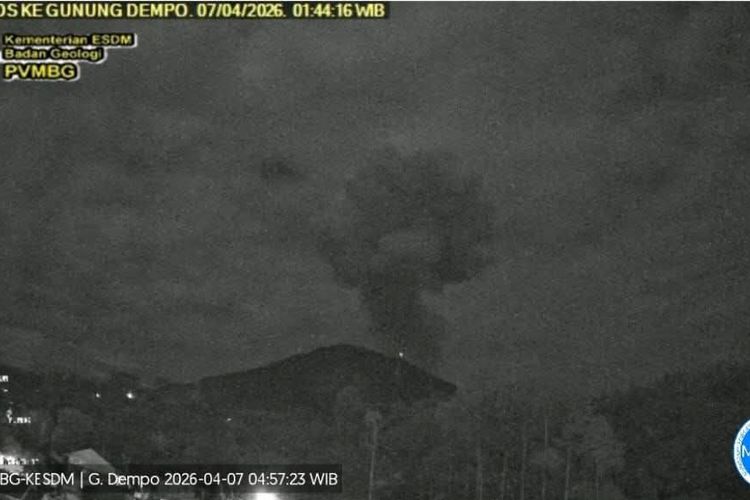 Gunung Dempo di Sumsel Erupsi, Jalur Pendakian Ditutup dan Pendaki di Puncak Diminta Segera Turun