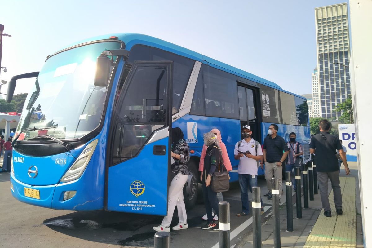 Bus Damri