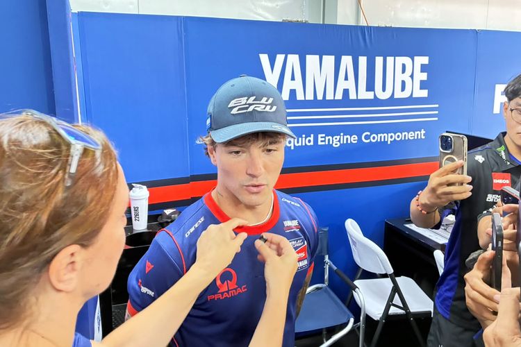 Juara Moto2 Indonesia 2026 Izan Guevara Ternyata Doyan Nasi Goreng