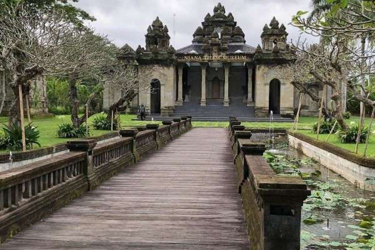 Museum Njana Tilem di Desa Wisata Mas, Ubud, Bali.