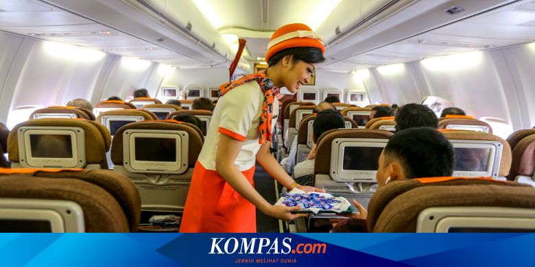 10 Hal Yang Pantang Dilakukan Saat Berada Di Pesawat