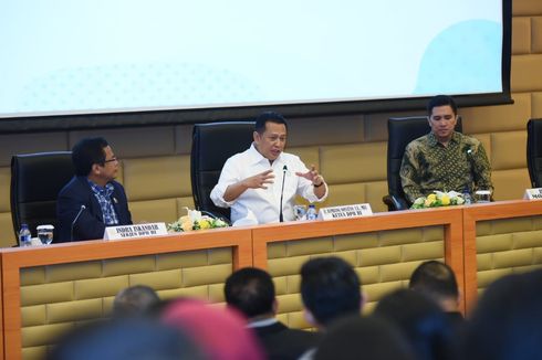 DPR Ingin Masyarakat Jangan Sekadar Jadi Penikmat Media Sosial