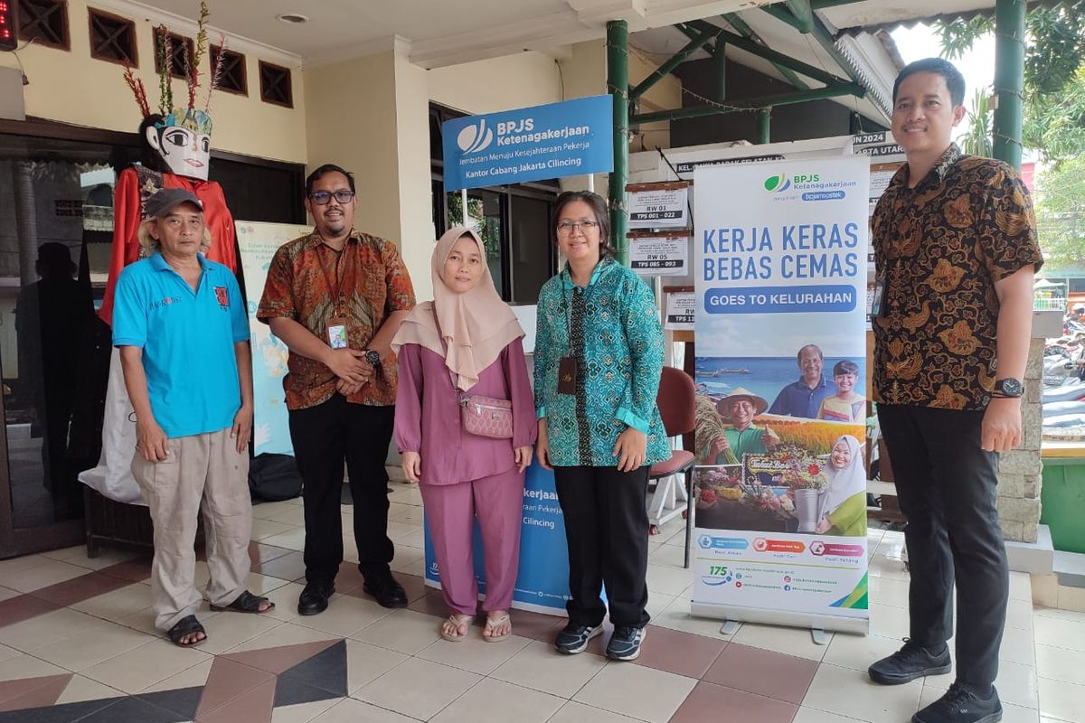 Badan Penyelenggara Jaminan Sosial (BPJS) Ketenagakerjaan menggelar sosialisasi dan edukasi kampanye Kerja Keras Bebas Cemas Masuk Desa secara masif di 128 kelurahan DKI Jakarta.