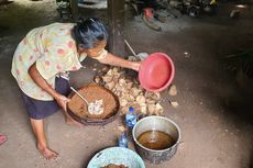 Cerita Pembuat Minyak Kelapa Bertahan di Tengah Mahalnya Minyak Sawit