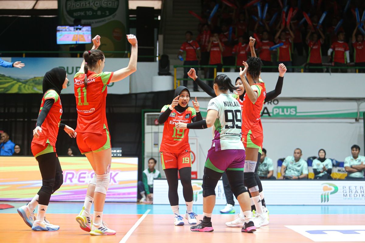 Jakarta Pertamina Enduro (JPE) meraih kemenangan saat bertanding di Gelanggang Olah Raga (GOR) Tri Dharma, Gresik, Jawa Timur, Minggu (1/2/2026).