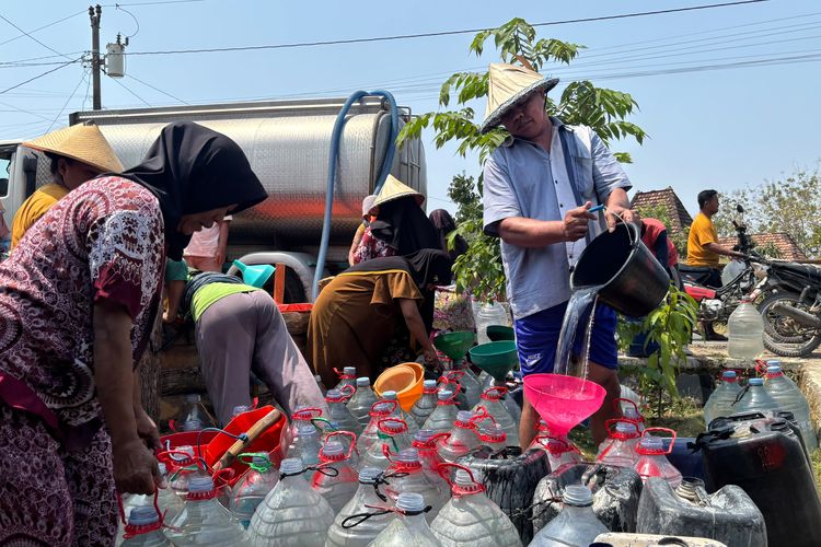 Potret Parahnya Kekeringan di Pati, 14 Galon Air Cuma Cukup untuk 2 Hari