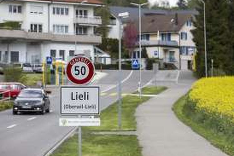 Kota Oberwil-Lieli menolak untuk menampung 10 pengungsi atau imigran Suriah.