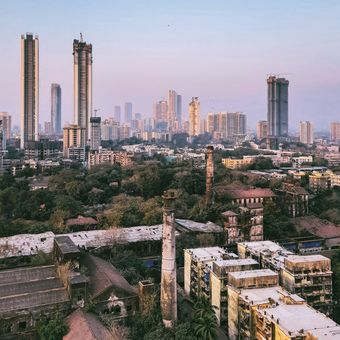 Ilustrasi pemandangan kota Mumbai, India. Inilah tempat orang-orang terkaya di dunia memilih untuk tinggal.