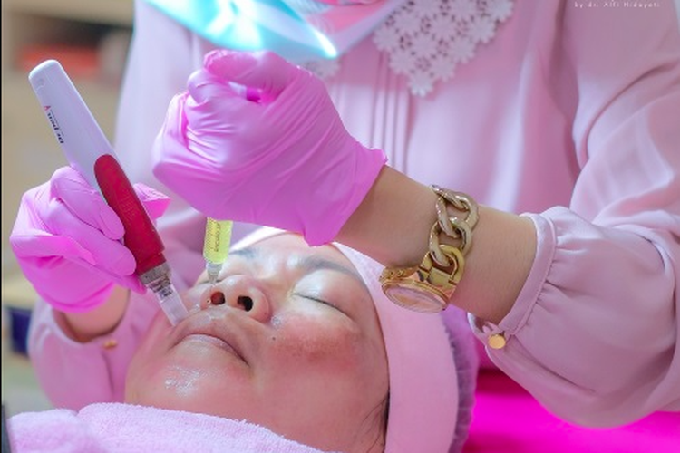Salah satu treatment di Aha Beauty Clinic, rekomendasi klinik kecantikan di Bogor 
