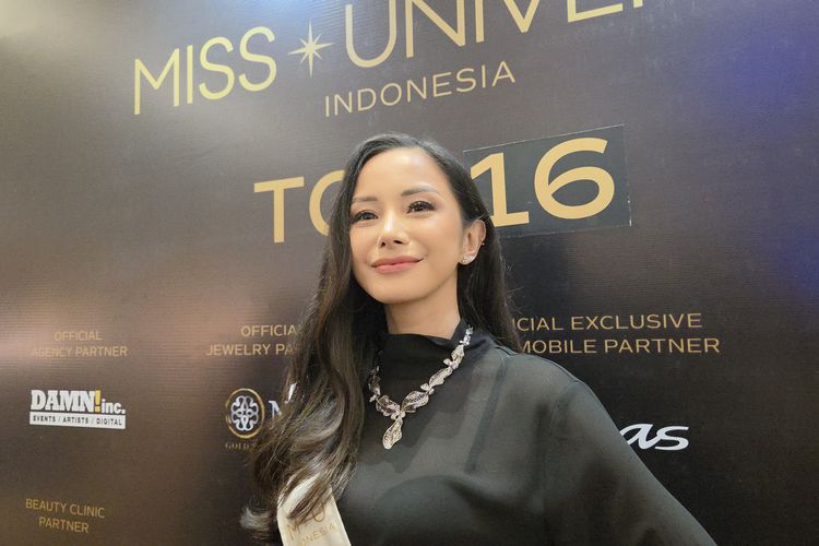 Aktris Kirana Larasati saat ditemui di acara pengumuman kontestan top 16 Miss Universe Indonesia 2025, Rabu (20/8/2025)