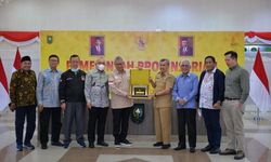 Gubernur Syamsuar Berharap BUMDes di Riau Bisa Dukung Perekonomian Desa