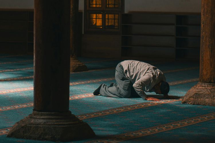 Ilustrasi shalat Shubuh