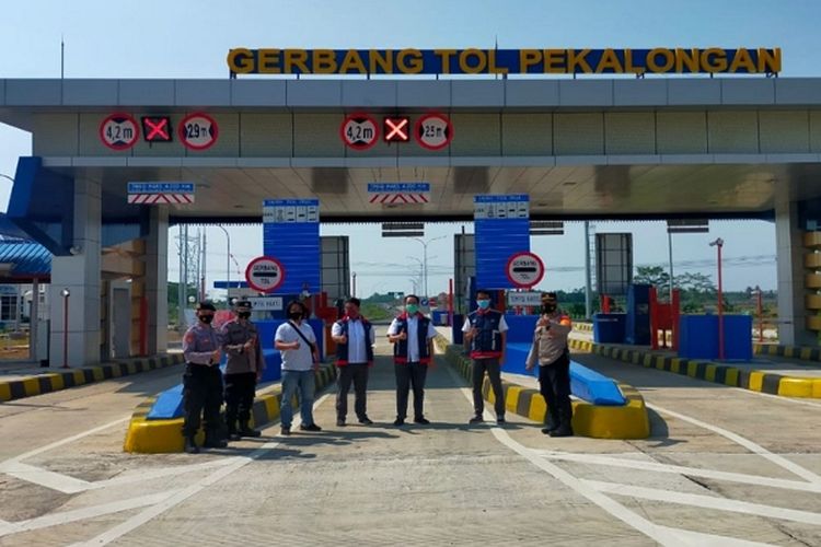 Gerbang Tol Simpang Susun Pekalongan resmi beroperasi mulai Jumat (27/8/2021)