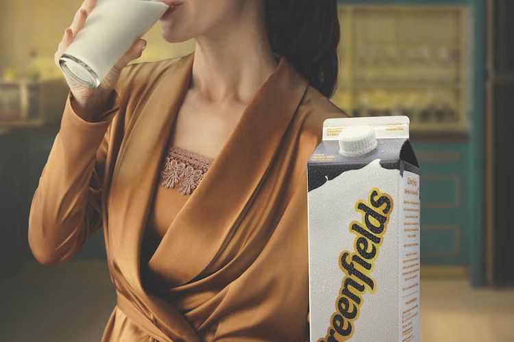 Greenfields Indonesia meluncurkan susu segar terbarunya, Greenfields Fresh Jersey Milk.