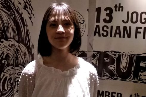 Zara JKT 48 Kesulitan Beradegan Menangis di Film Keluarga Cemara