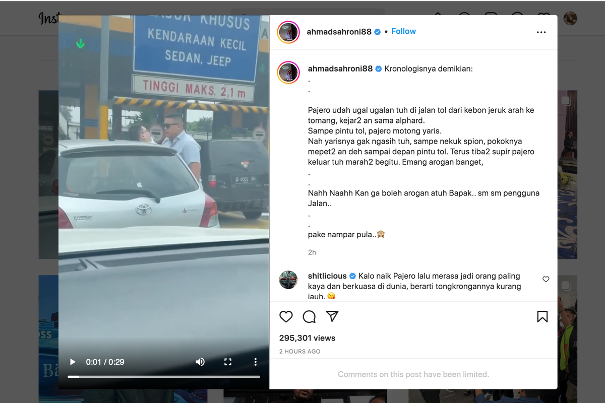 Pengemudi mobil Mitsubishi Pajero terlibat cekcok dengan pengendara Yaris di Jalan Tol