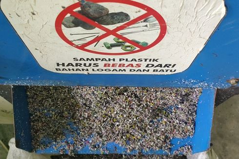Sampah Plastik Ada di Laut