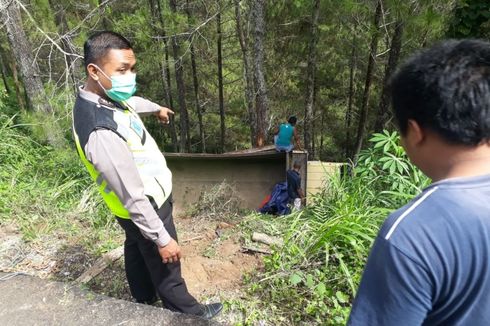 Dikemudikan Anak Perempuan 14 Tahun, Sebuah Truk Masuk Jurang Sedalam 10 Meter