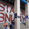 Penumpang KRL Senang Turun di Stasiun BNI City: Keren Stasiunnya, Nyaman...