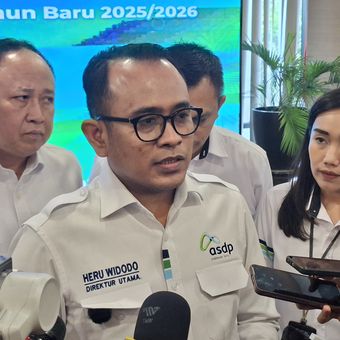 Direktur Utama ASDP Indonesia Ferry (Persero) Heru Widodo saat ditemui di acara Media Briefing Kesiapan Nataru ASDP Indonesia Ferry Indonesia, Jakarta, Senin (15/12/2025).