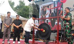 Dukung UMKM dan Pembangunan, Bupati Kukar Buka Expo Merah Putih Sangasanga 2025
