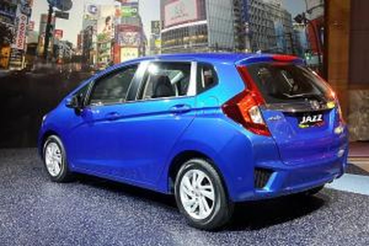 Bagian samping dan belakang All New Honda Jazz 