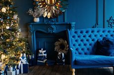 7 Ide Dekorasi Natal dengan Warna Biru, Cantik dan Elegan