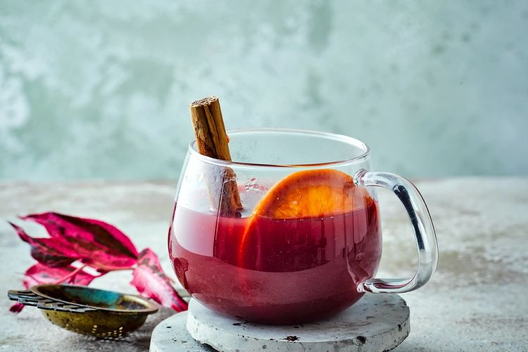 Mulled tea punch
