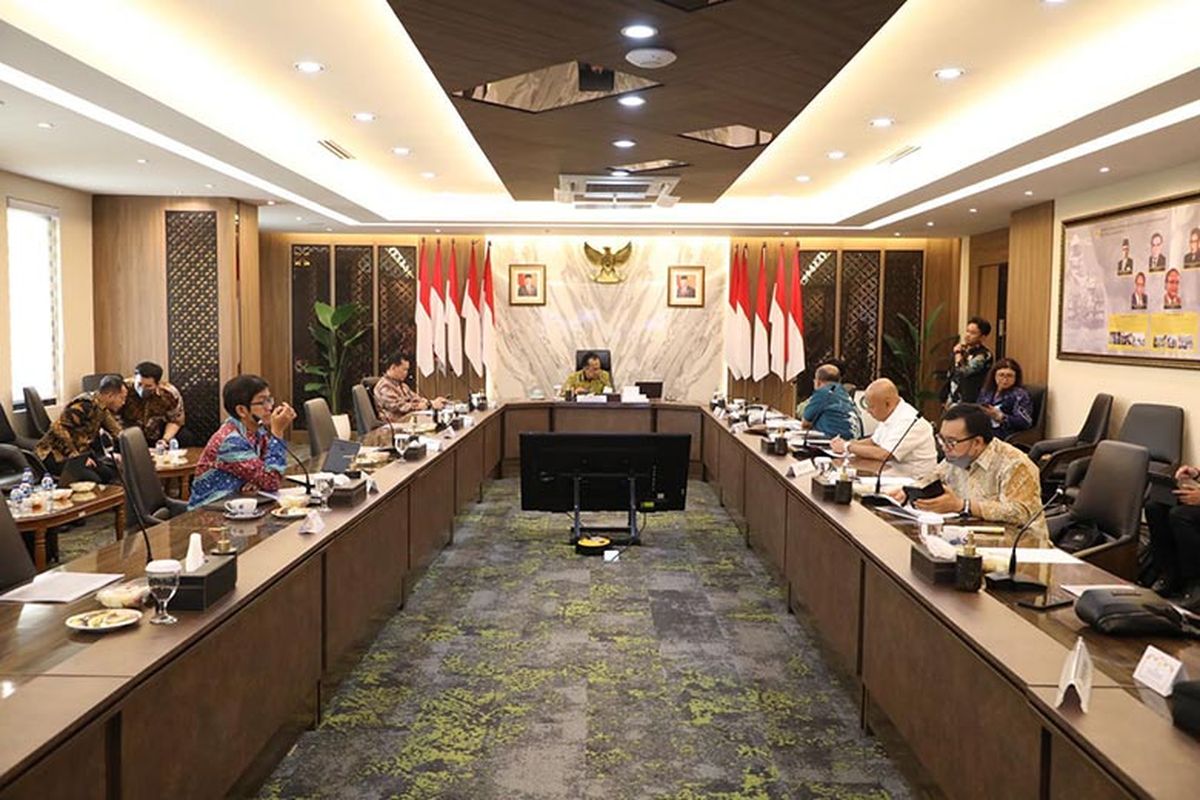 Rapat Dewas BP Batam.