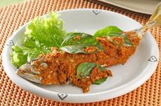 Resep Pepes Ikan Kembung, Lauk Makan Malam Kaya Bumbu